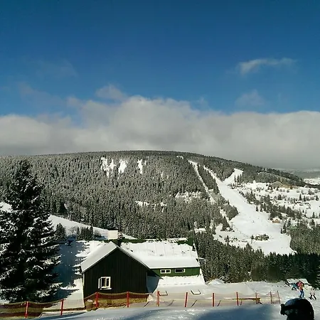 Near Lift 度假居 Rudník
